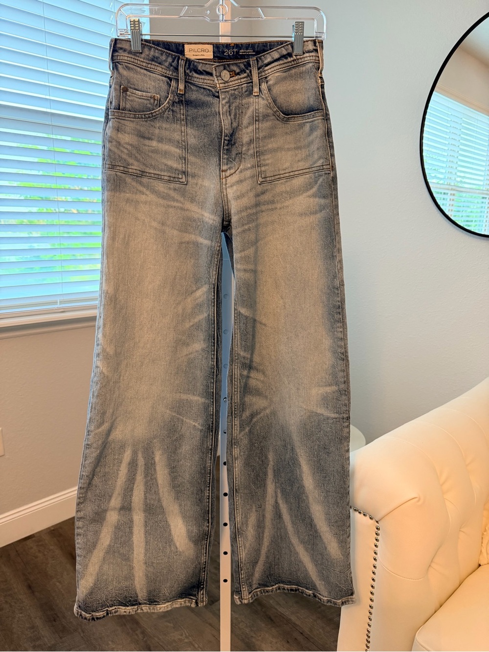 Pilcro High-Rise Wide Leg Jeans in Washed Gray